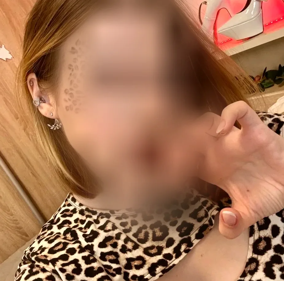 Fatma, 22