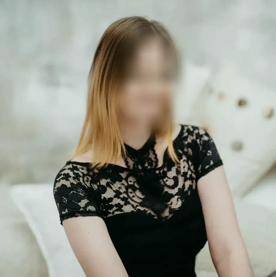 Janina, 24