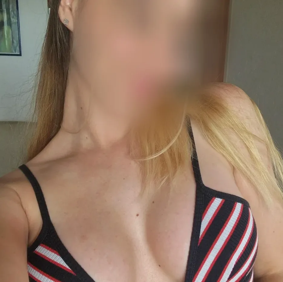 Katharina, 24
