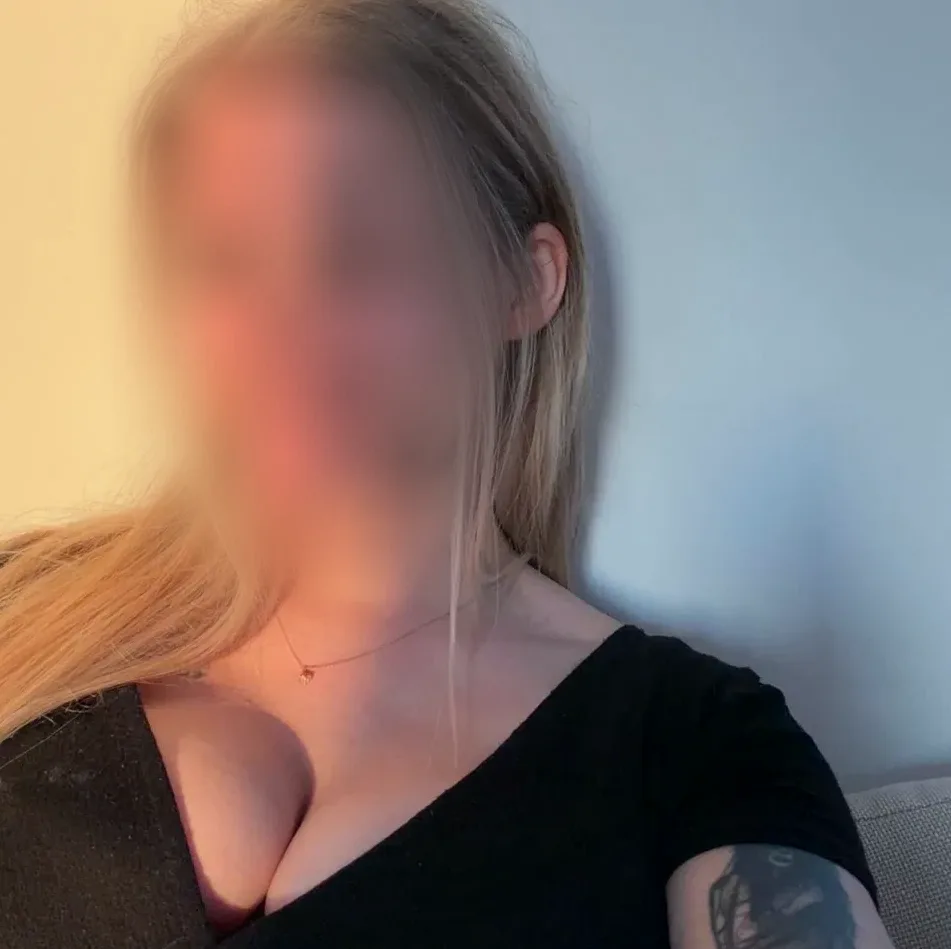 Nisa, 25