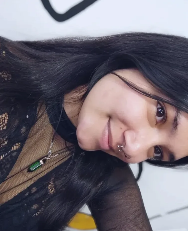 Selin, 26